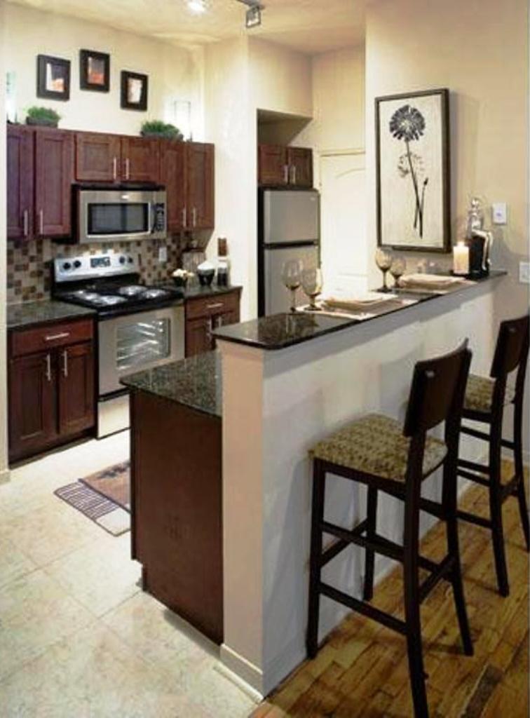 Uptown Dallas Apartments - Location, Amenities, Lifestyle!